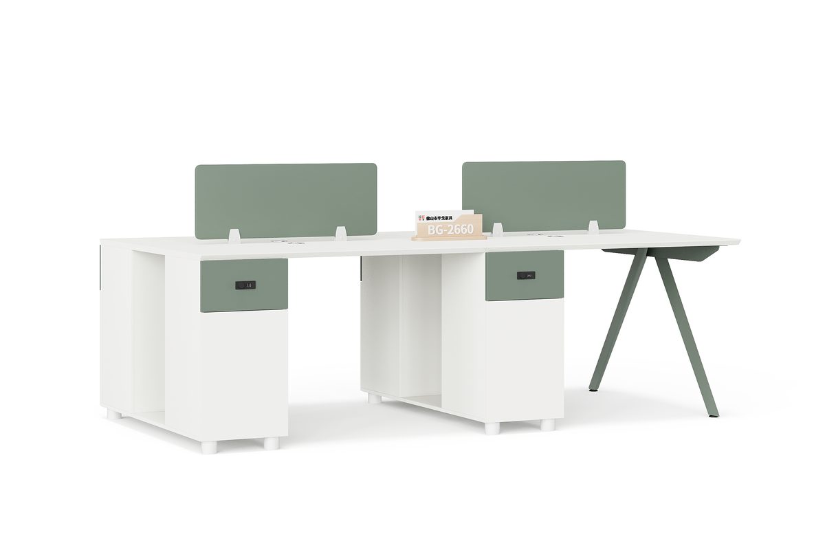Workstation 4 Orang — detail fitur 2