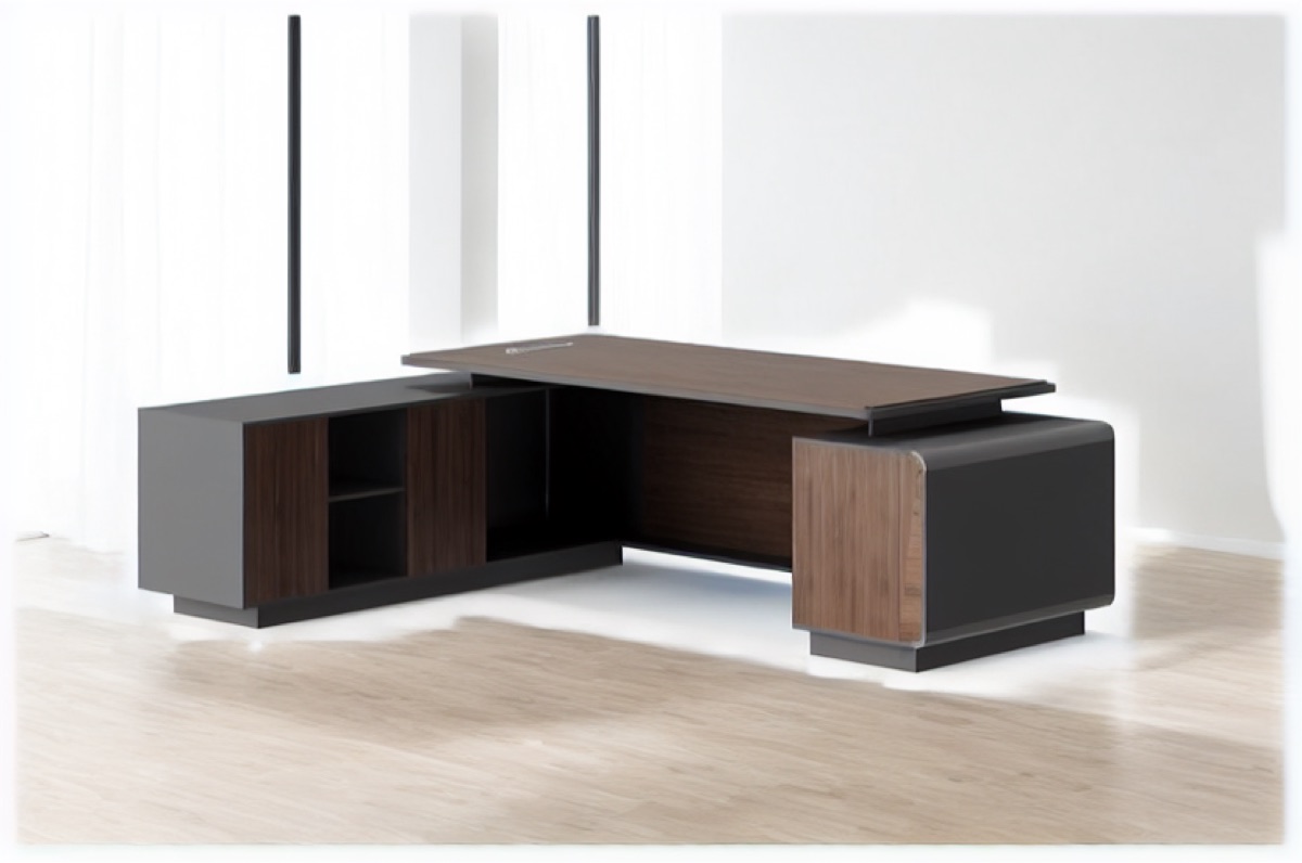 Meja Direktur L-Shape Kabinet Pintu Kayu — situasi kantor