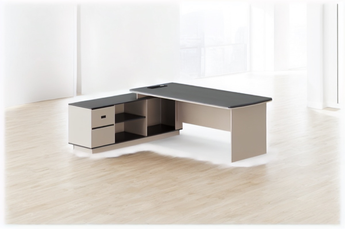 Meja Direktur L-Shape Kabinet + Laci — situasi kantor