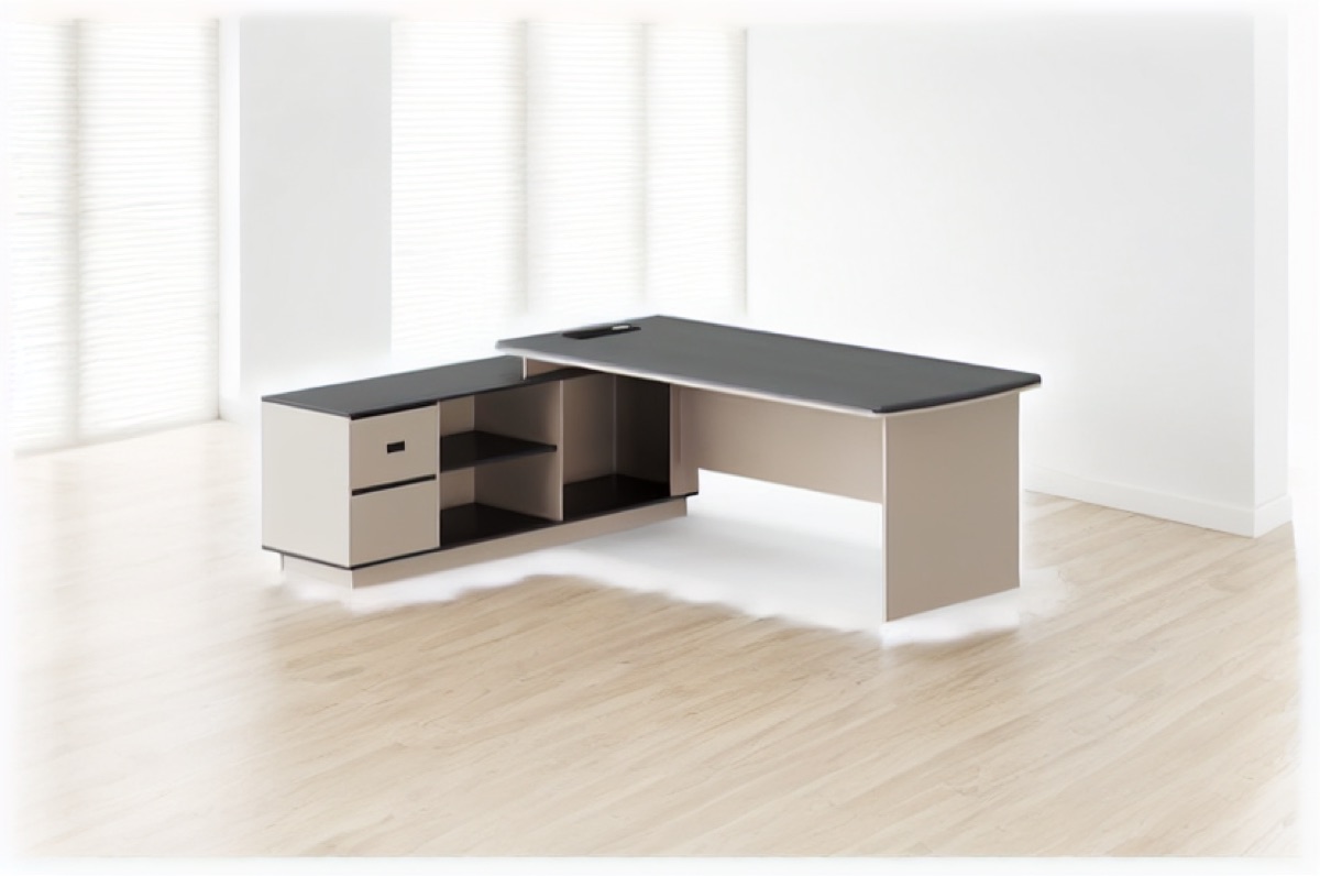 Meja Direktur L-Shape Kabinet + Laci — situasi kantor