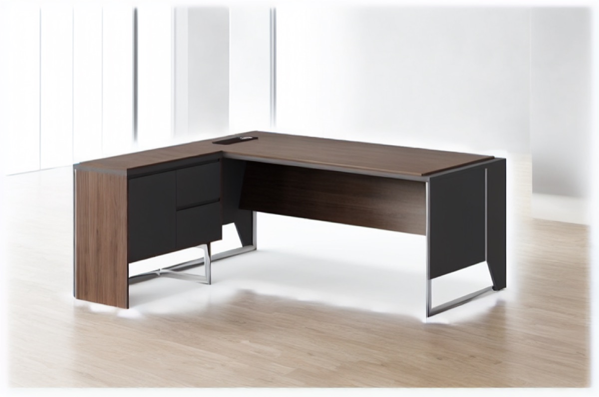 Meja Direktur L-Shape Walnut Panel Hitam + Laci — situasi kantor